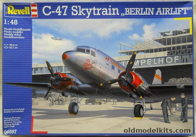 Revell 1/48 Douglas C-47 Skytrain Berlin Airlift USAF 'The Fabulous Texan' or RAF, 04697 plastic model kit